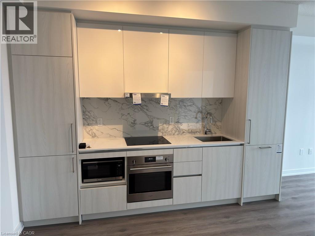 195 COMMERCE Street Unit# 5201, Vaughan, Ontario