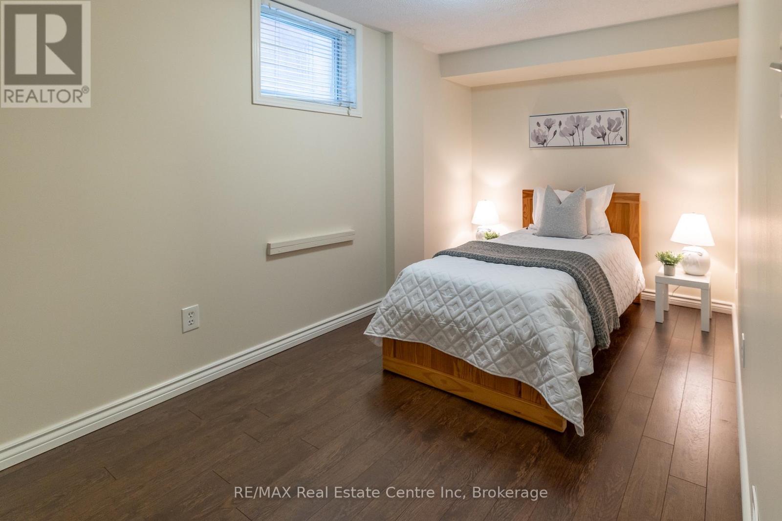 31 Bushmills Crescent, Guelph, Ontario  N1K 1T6 - Photo 33 - X12370208