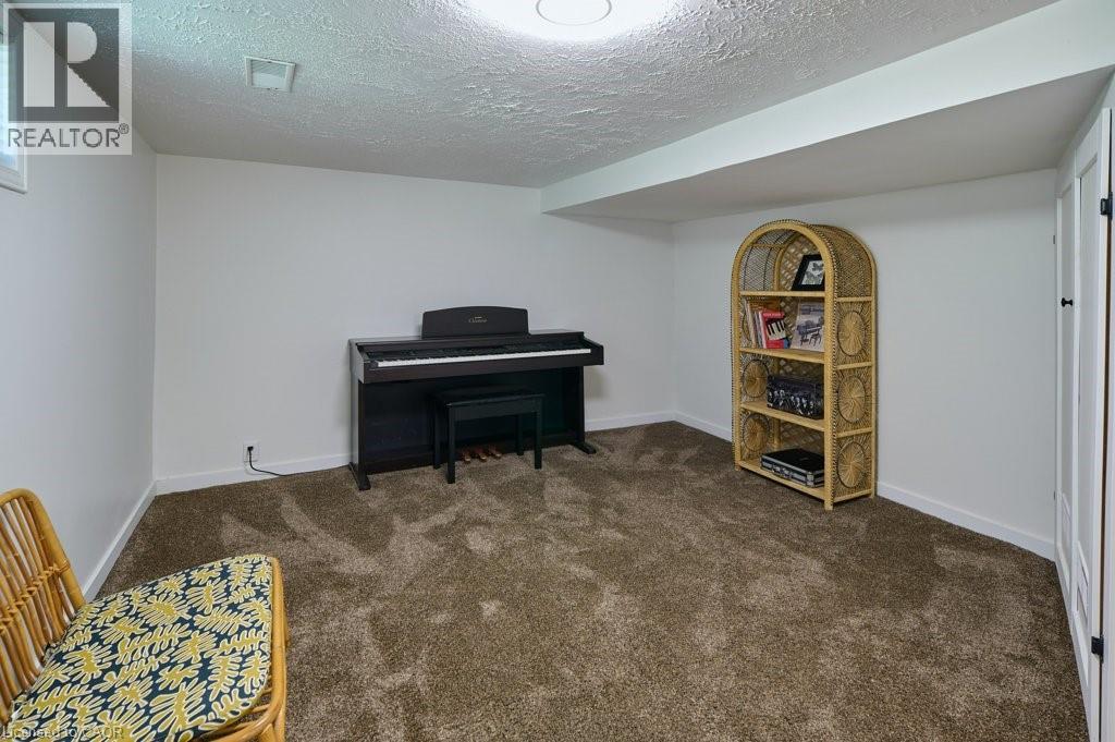 120 Wood Street, Kitchener, Ontario  N2G 2H8 - Photo 41 - 40764317