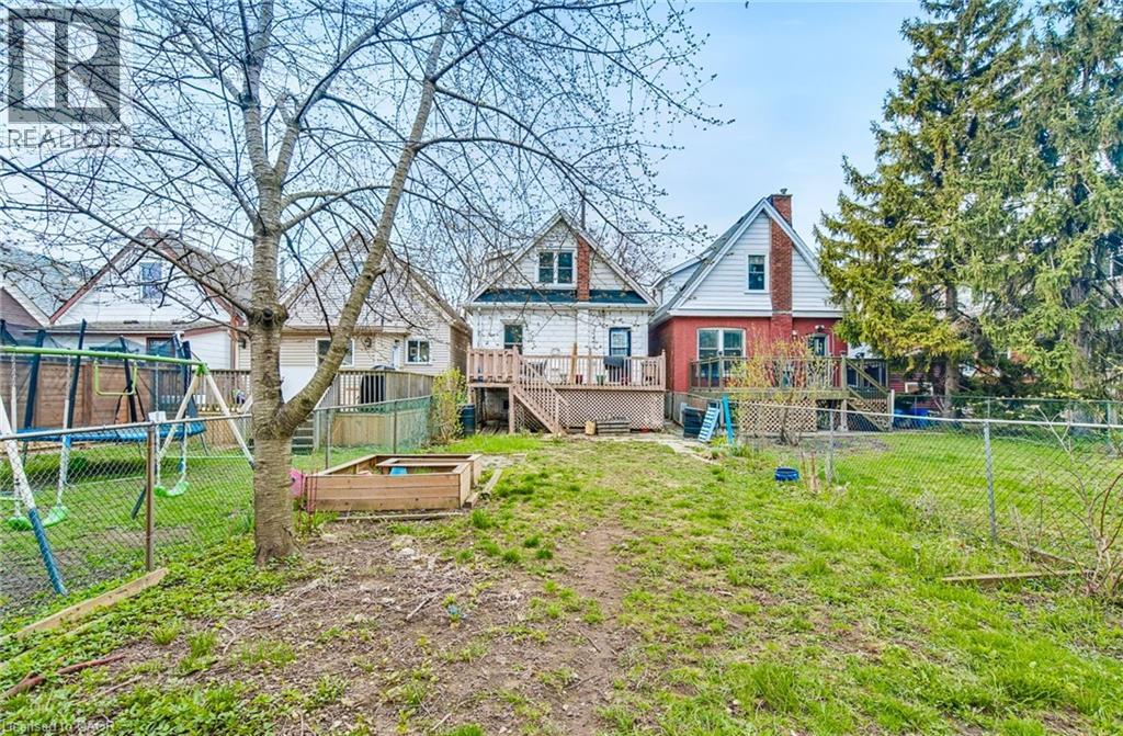 93 East 23rd Street, Hamilton, Ontario  L8V 2W7 - Photo 18 - 40764612