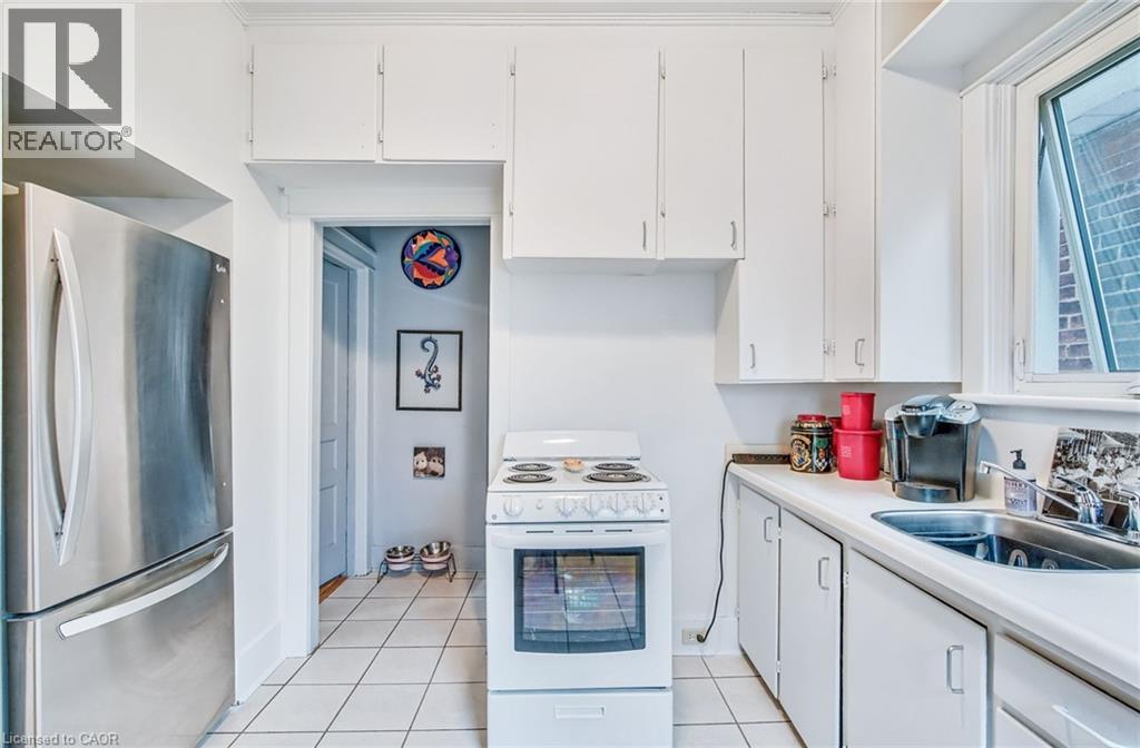 93 East 23rd Street, Hamilton, Ontario  L8V 2W7 - Photo 6 - 40764612