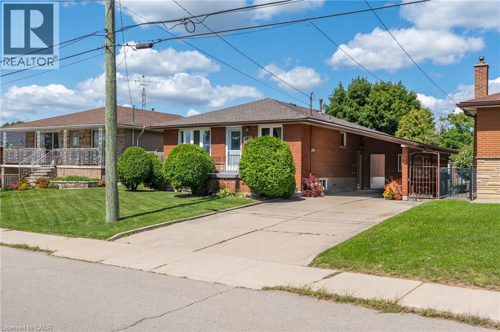 149 Luscombe Street, Hamilton, Ontario  L9A 2K2 - Photo 2 - 40763747
