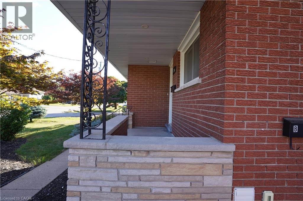 20 Sunrise Drive Unit# Upper, Kitchener, Ontario  N2B 3B4 - Photo 3 - 40762772
