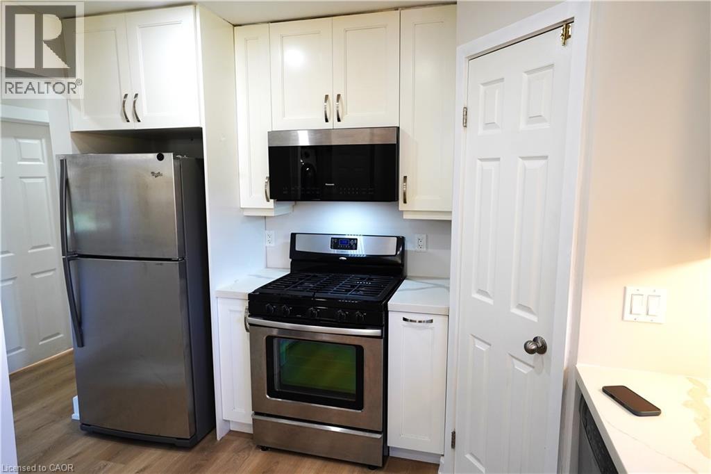 20 Sunrise Drive Unit# Upper, Kitchener, Ontario  N2B 3B4 - Photo 8 - 40762772