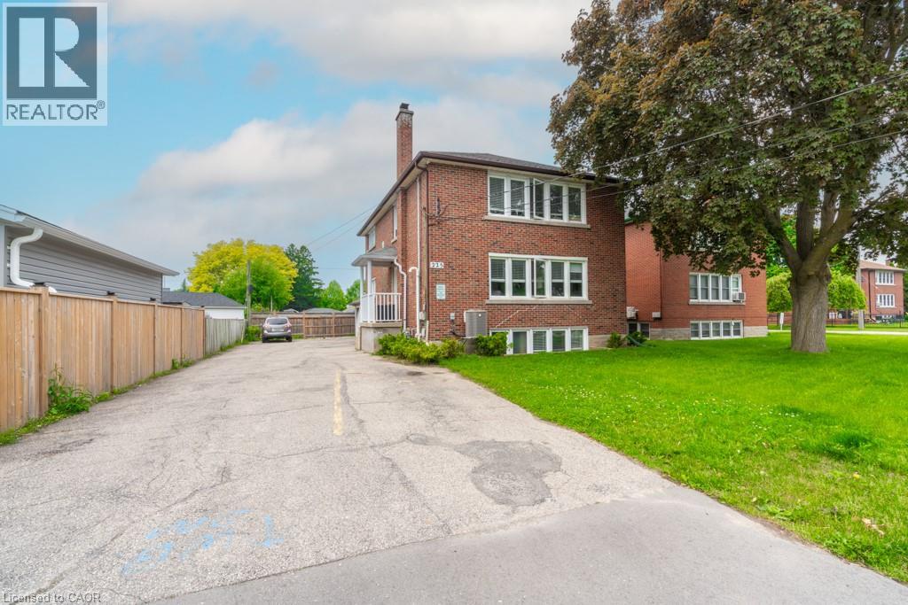 225 Bruce Street Unit# 1, Kitchener, Ontario  N2B 1Z5 - Photo 2 - 40764556