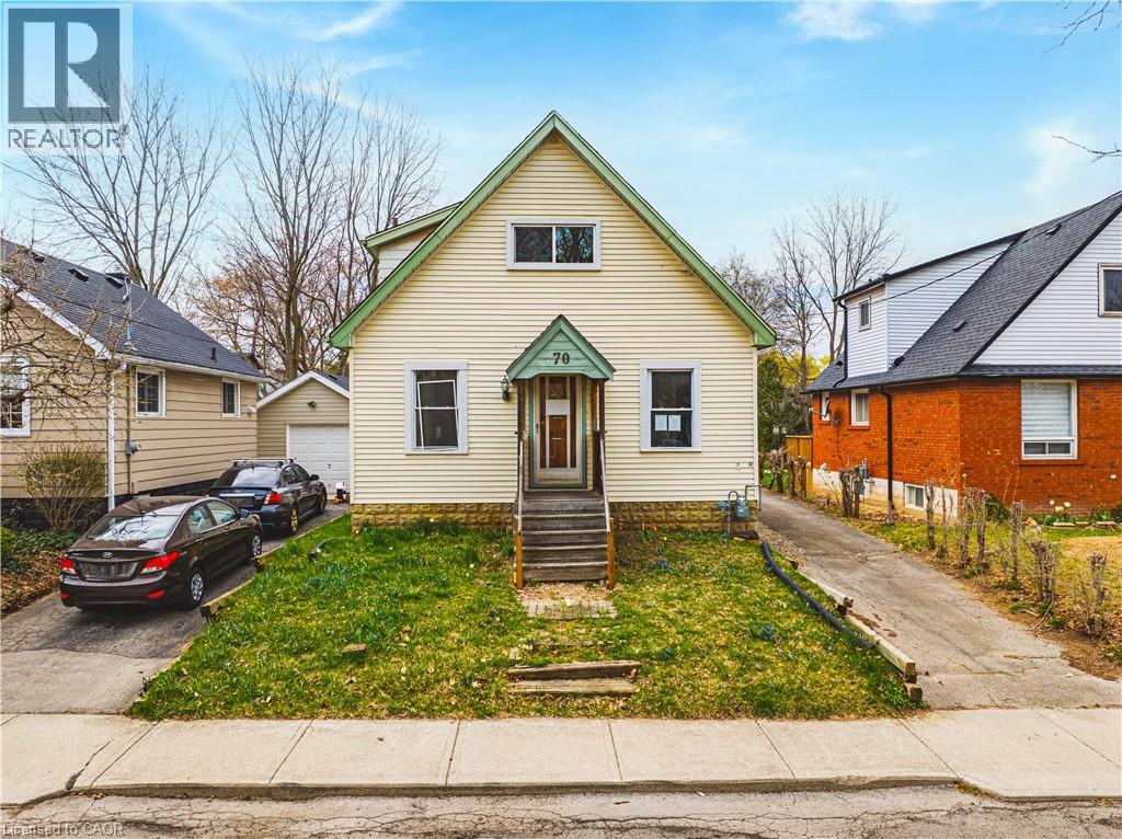 70 HILLVIEW Street, Hamilton, Ontario