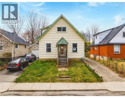 70 HILLVIEW Street, Hamilton, Ontario