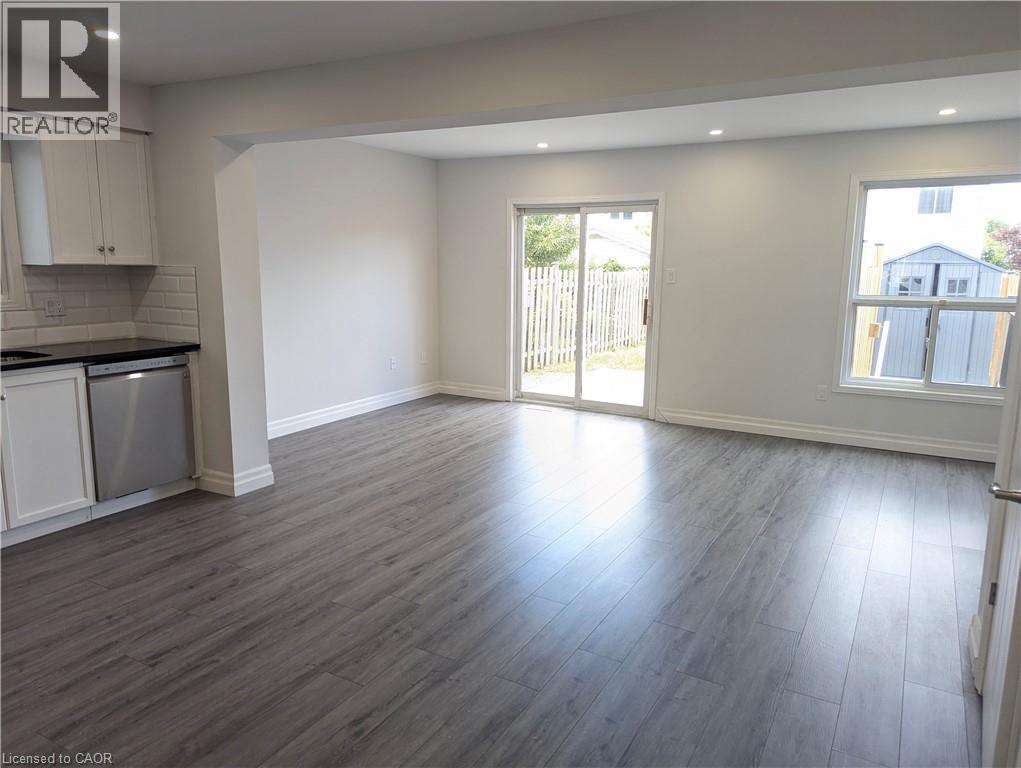 507 Highbrook Court Unit# 1, Kitchener, Ontario  N2E 3P4 - Photo 5 - 40762417