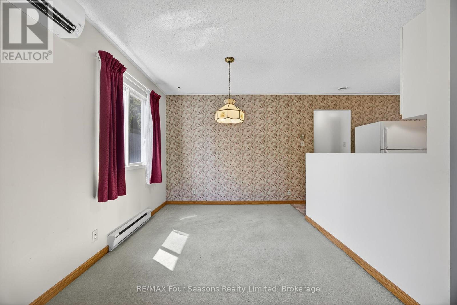 134 Walnut Street, Collingwood, Ontario  L9Y 3C5 - Photo 4 - S12370716