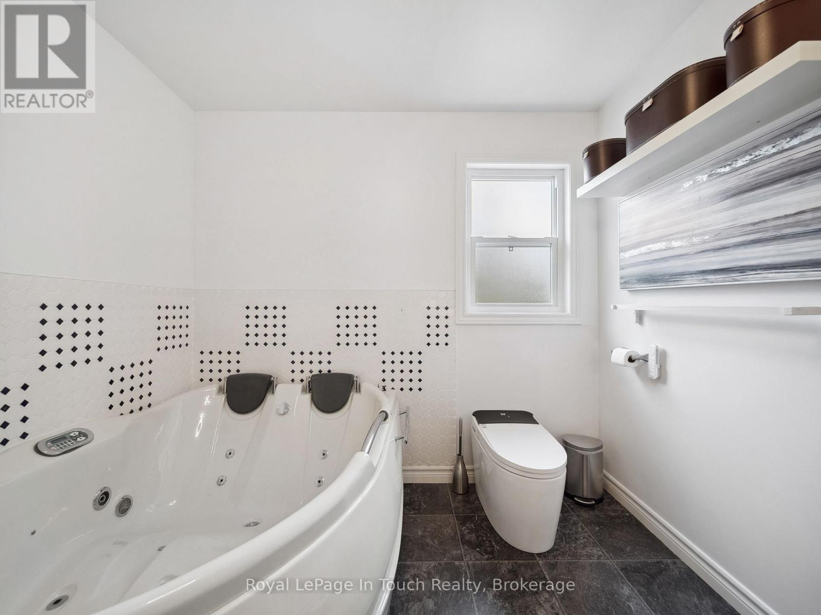 29 Duffy Drive, Tay, Ontario  L0K 2C0 - Photo 19 - S12370787