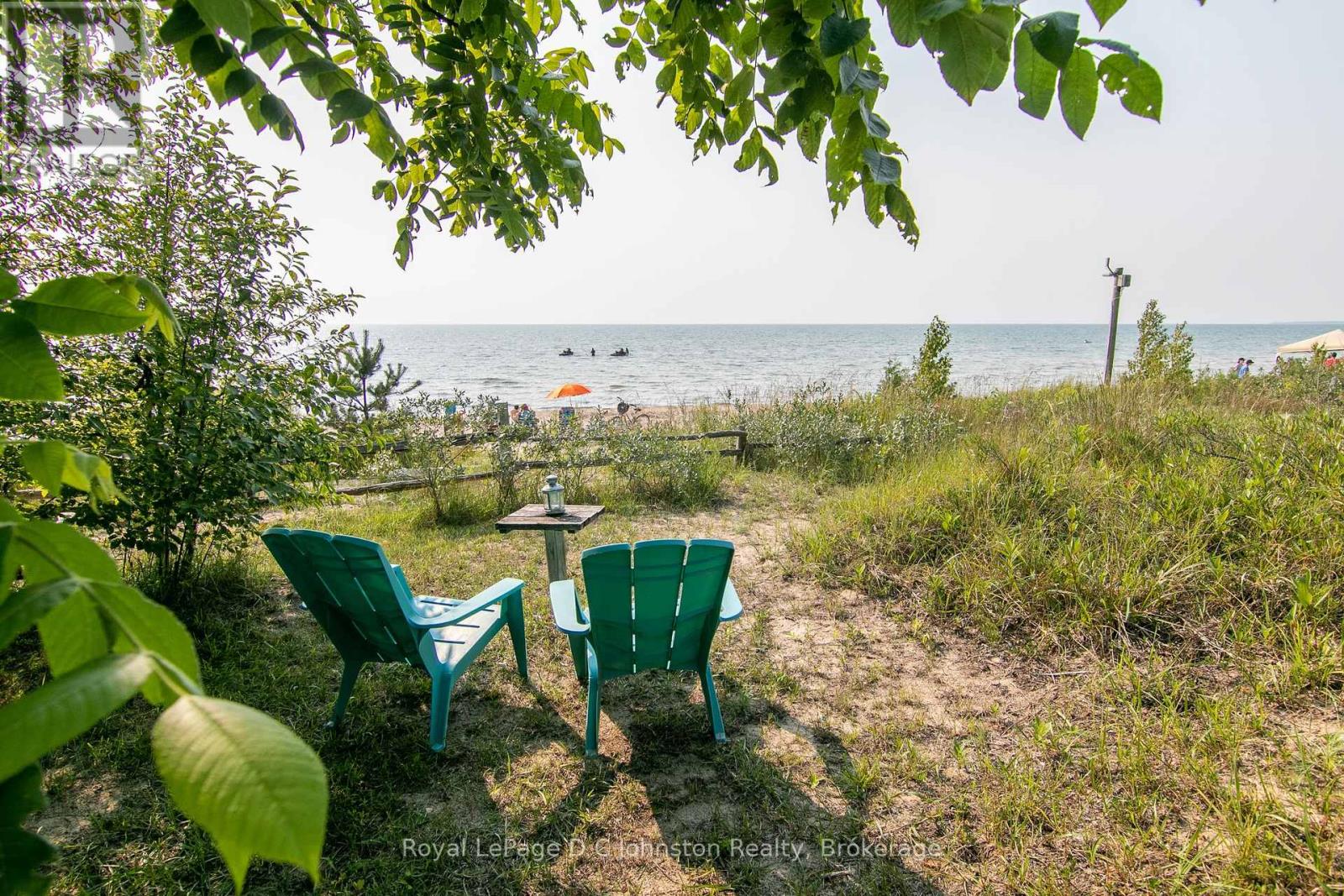 105 5th Avenue S, Native Leased Lands, Ontario  N0H 2L0 - Photo 4 - X12370783