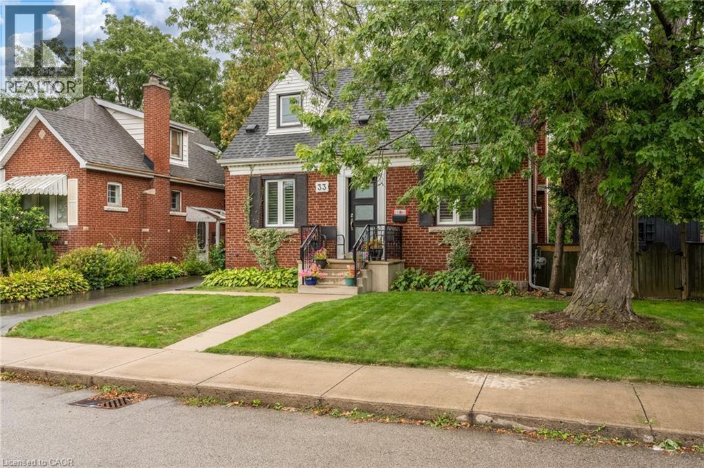 33 East 12th Street, Hamilton, Ontario  L9A 3X2 - Photo 3 - 40764710