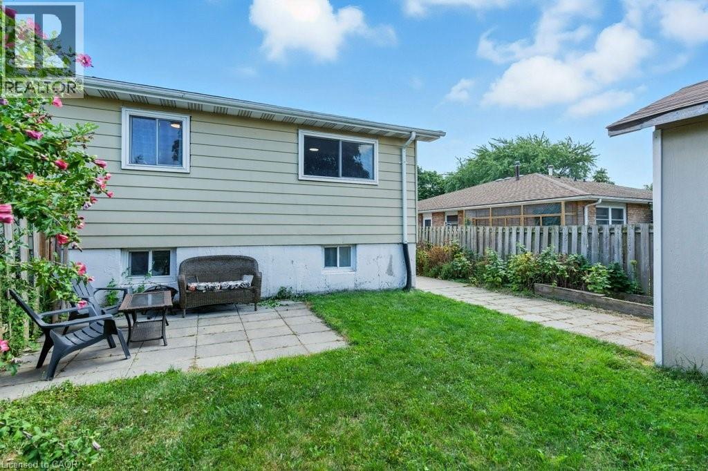 19 Lampman Crescent, Thorold, Ontario  L2V 4K6 - Photo 27 - 40764610