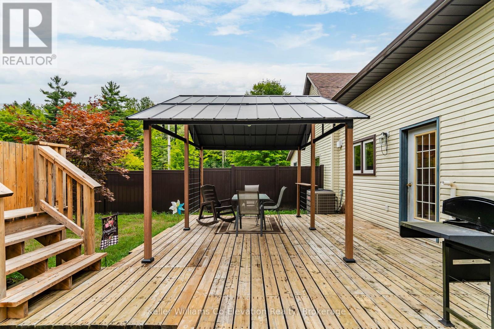 924 6 County Road S, Tiny, Ontario  L0L 2T0 - Photo 21 - S12370871