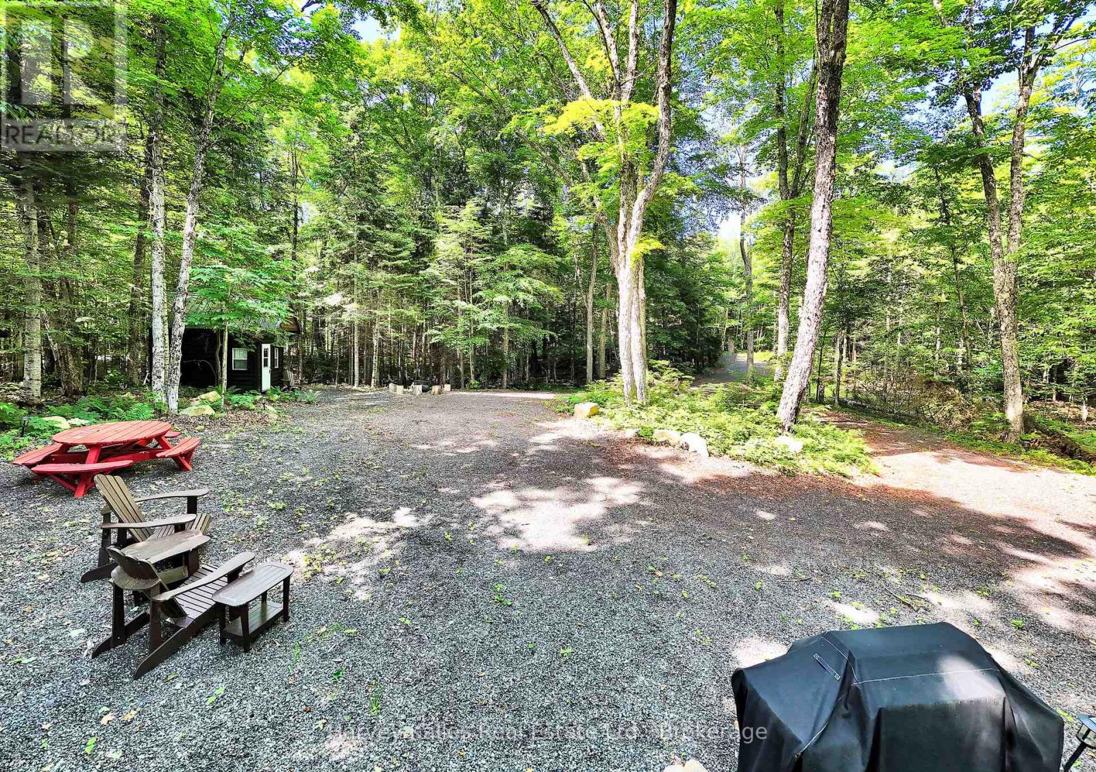 3 - 1082 Carl Fisher Drive, Lake Of Bays, Ontario  P1H 2J6 - Photo 8 - X12370801