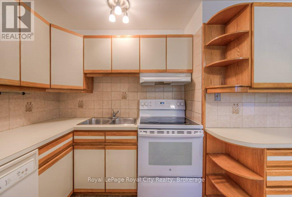 36 Argyle Drive, Guelph, Ontario  N1G 2P2 - Photo 14 - X12370806