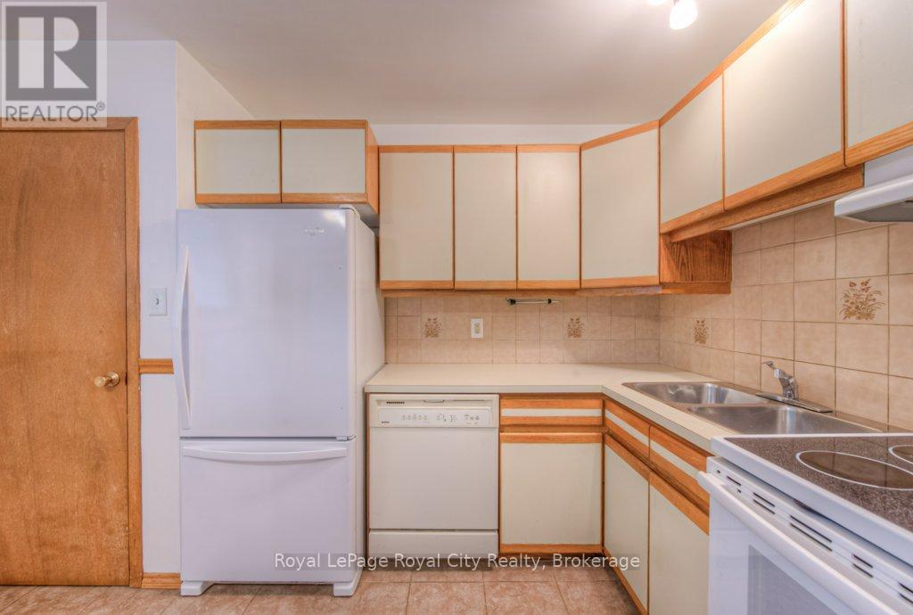 36 Argyle Drive, Guelph, Ontario  N1G 2P2 - Photo 15 - X12370806