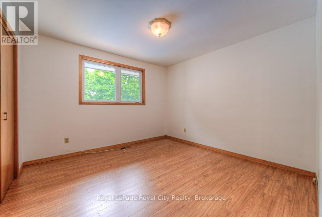 36 Argyle Drive, Guelph, Ontario  N1G 2P2 - Photo 24 - X12370806