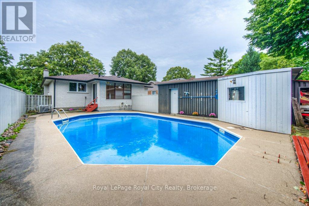 36 Argyle Drive, Guelph, Ontario  N1G 2P2 - Photo 35 - X12370806