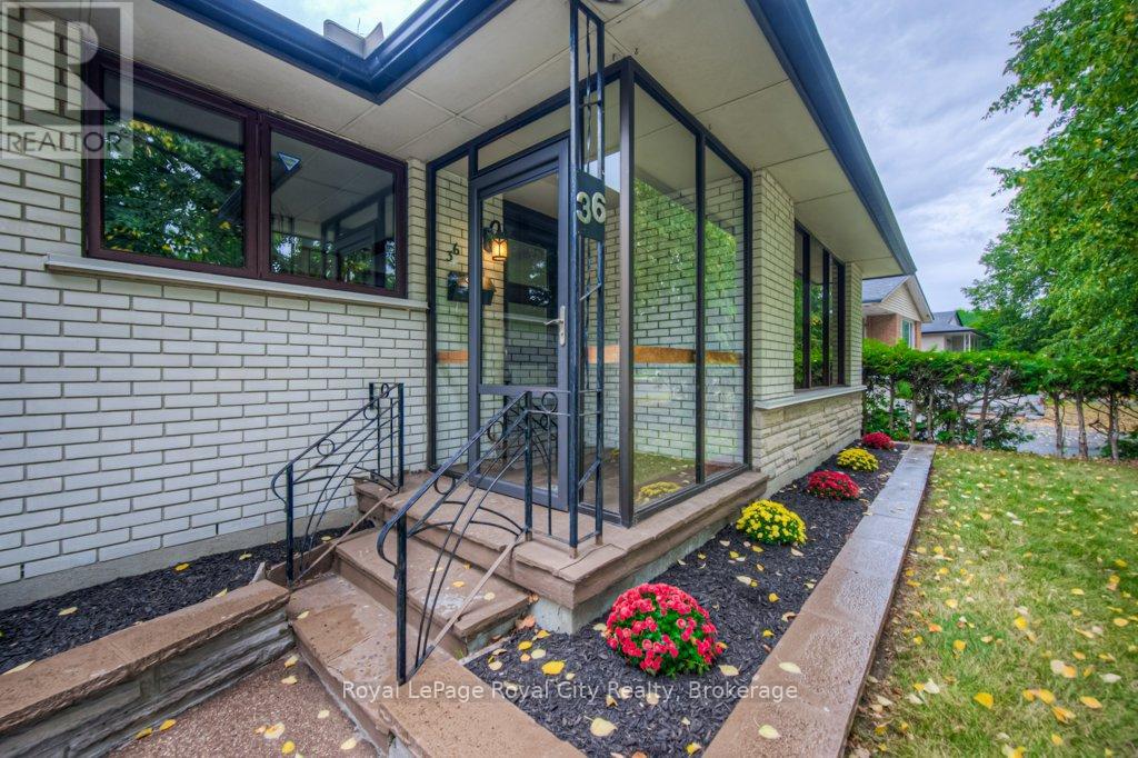 36 Argyle Drive, Guelph, Ontario  N1G 2P2 - Photo 8 - X12370806