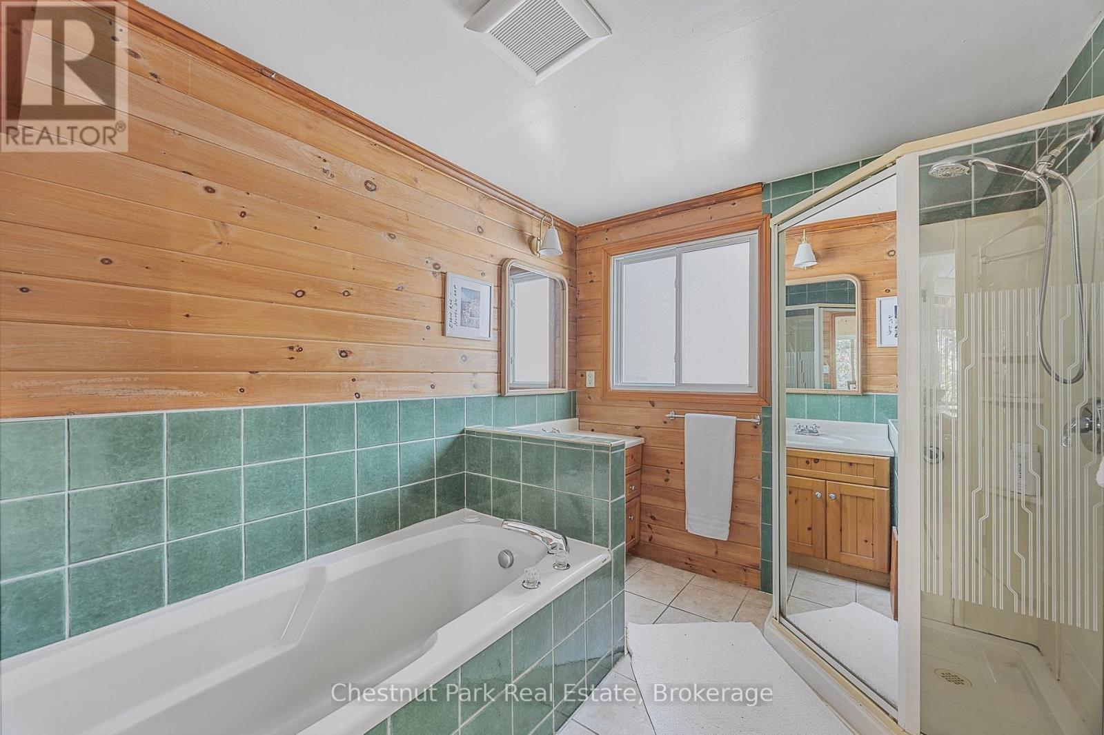 1019 Old Bala Road, Muskoka Lakes, Ontario  P0C 1A0 - Photo 24 - X12370883