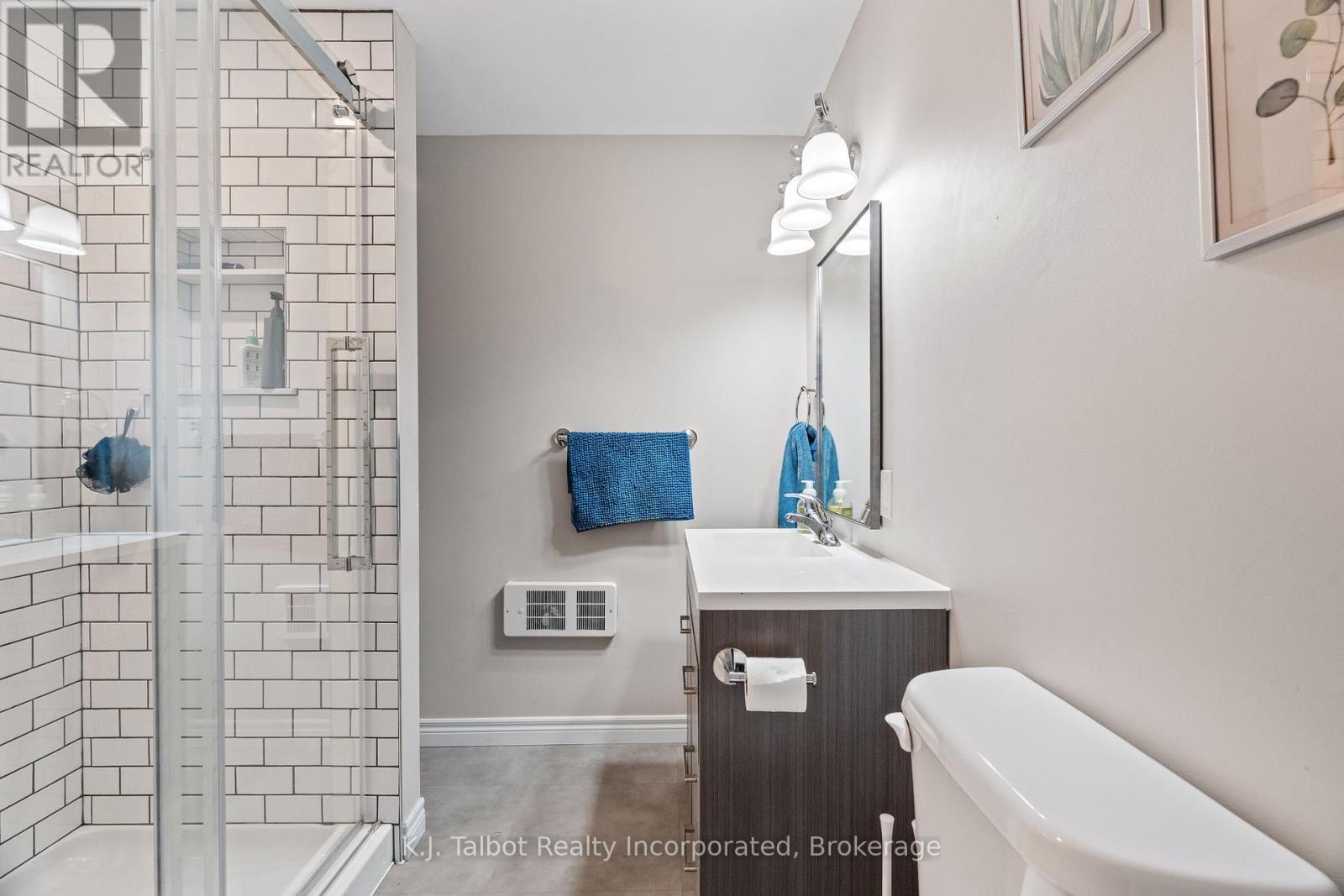 47 Suncoast Drive W, Goderich, Ontario  N7A 4H1 - Photo 32 - X12370888