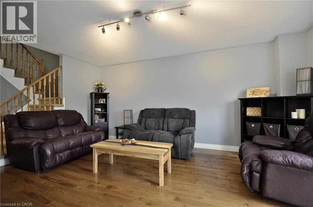423 Langlaw Drive, Cambridge, Ontario  N1P 1H3 - Photo 7 - 40764484