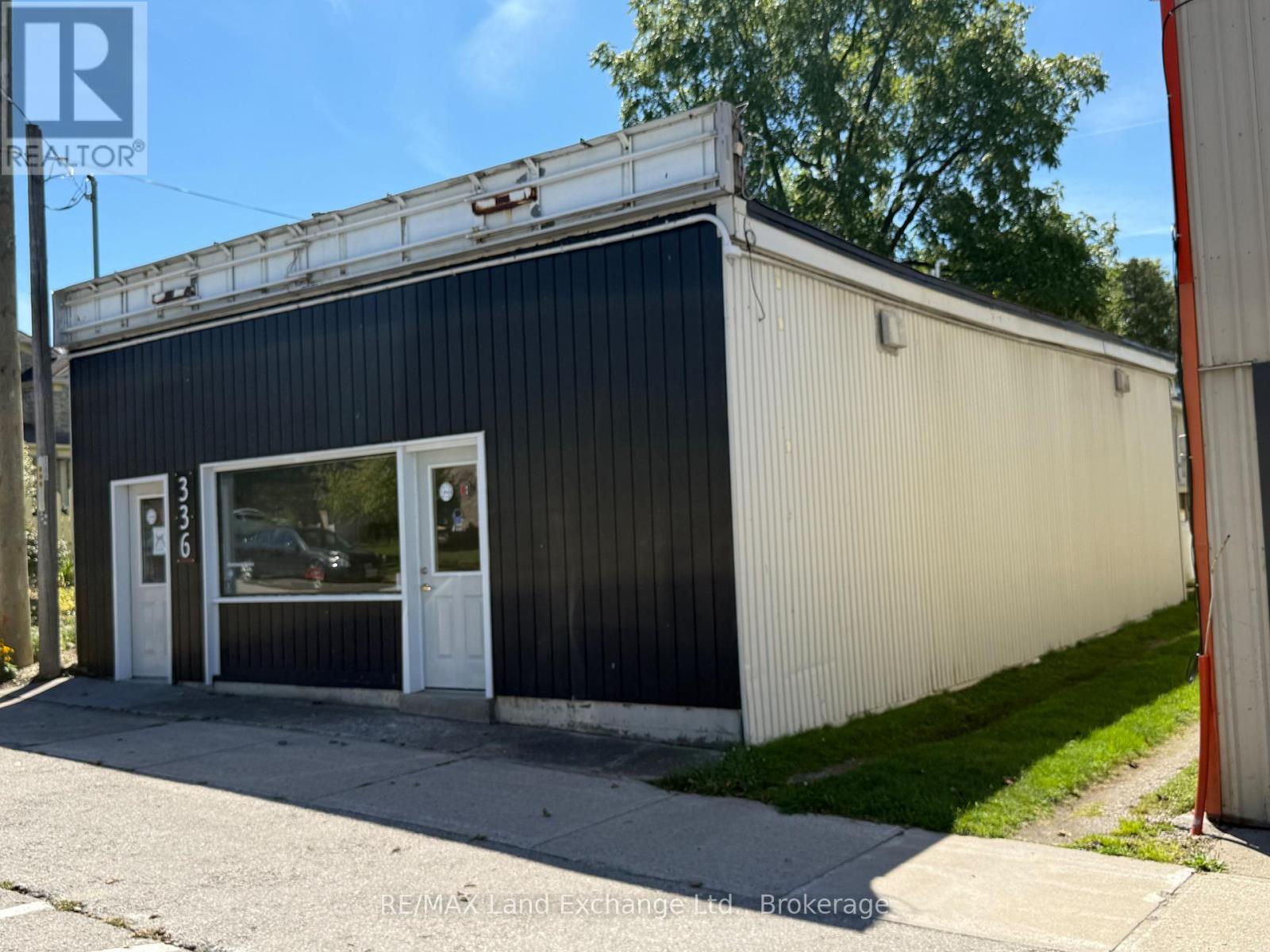 336 LAMBTON STREET, Kincardine, Ontario