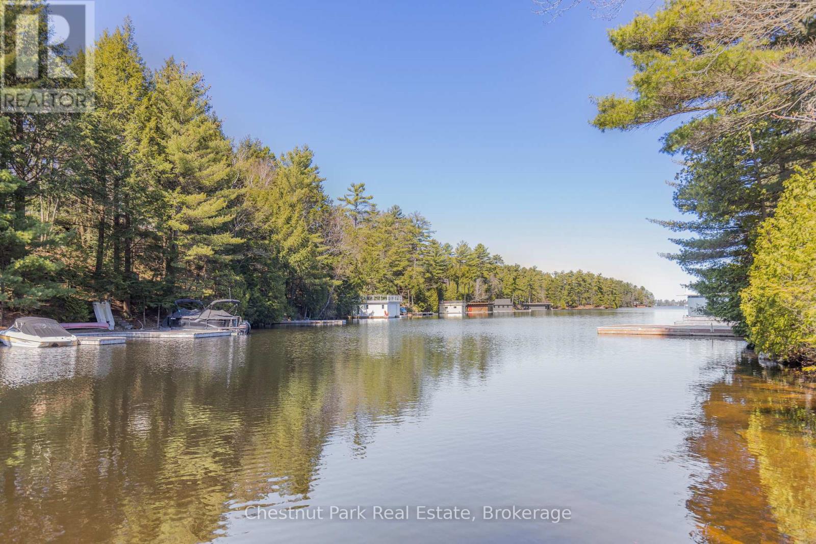 1017 Dark Bay Road, Muskoka Lakes, Ontario  P0C 1A0 - Photo 27 - X12370948
