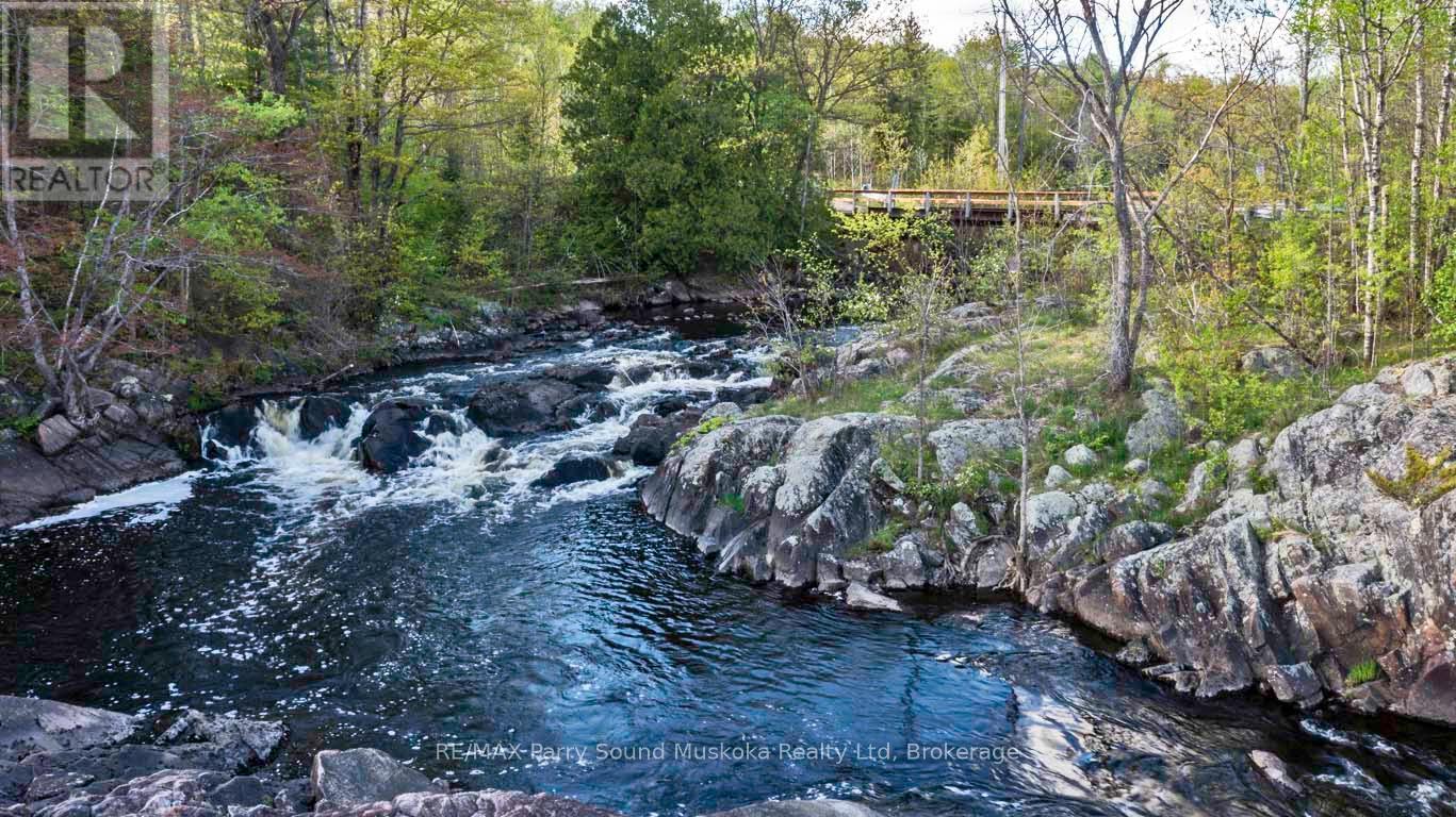 3 Keele Road, Whitestone, Ontario  P0A 1G0 - Photo 29 - X12370955