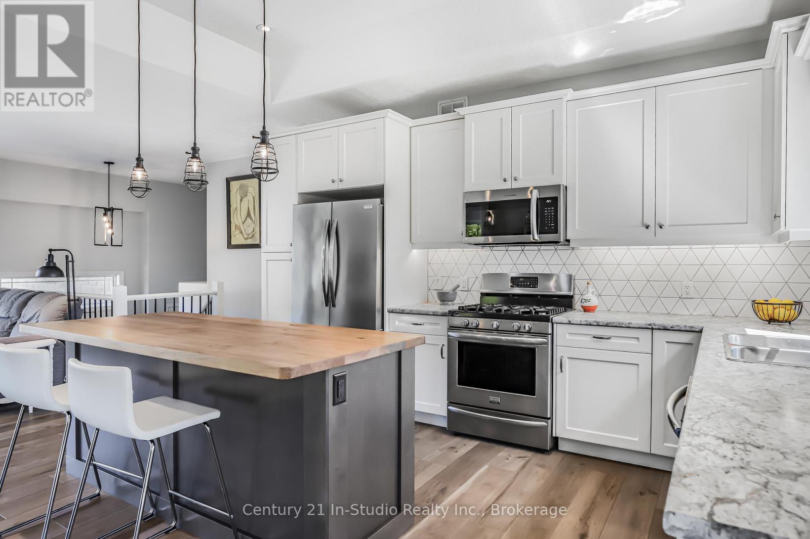 202 Meredith Way, Chatsworth, Ontario  N0H 1G0 - Photo 22 - X12370962