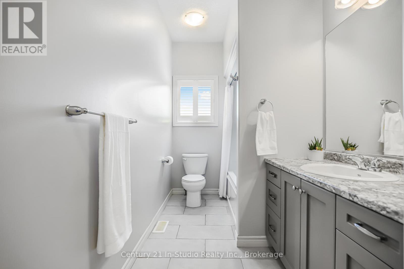 202 Meredith Way, Chatsworth, Ontario  N0H 1G0 - Photo 31 - X12370962