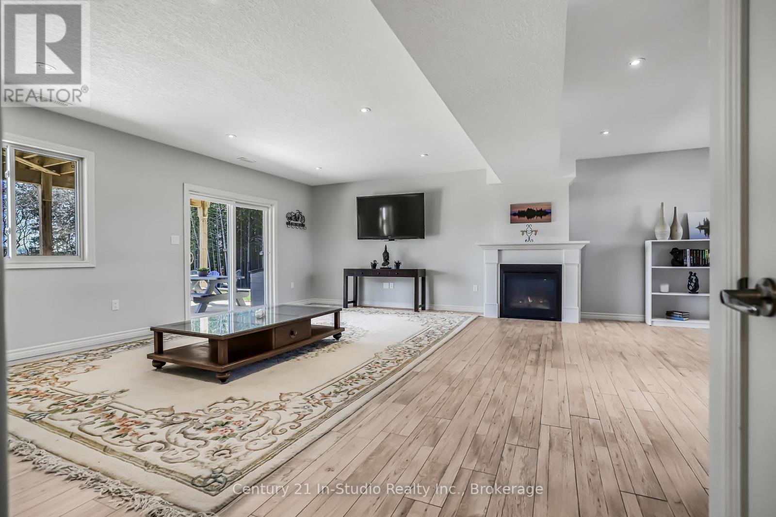 202 Meredith Way, Chatsworth, Ontario  N0H 1G0 - Photo 44 - X12370962