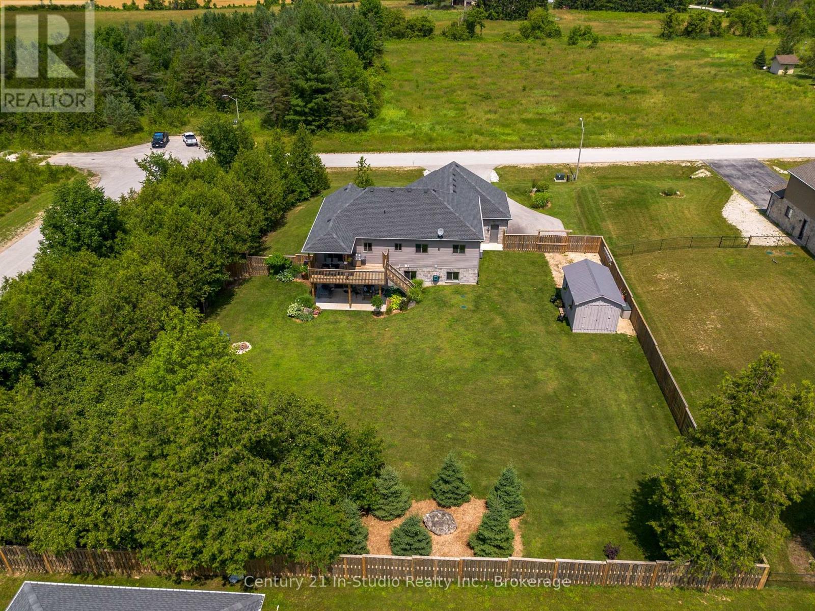 202 Meredith Way, Chatsworth, Ontario  N0H 1G0 - Photo 5 - X12370962