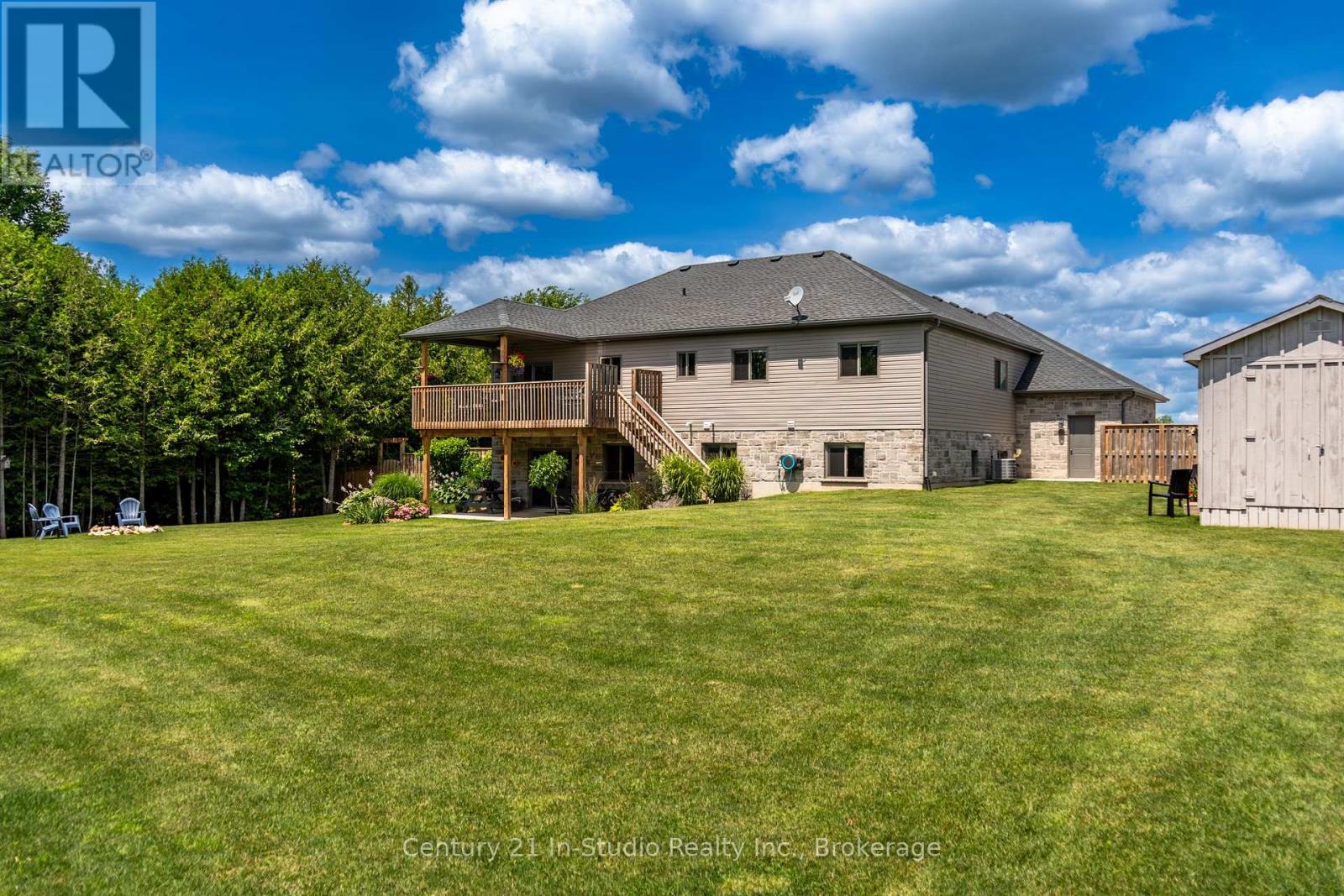 202 Meredith Way, Chatsworth, Ontario  N0H 1G0 - Photo 8 - X12370962