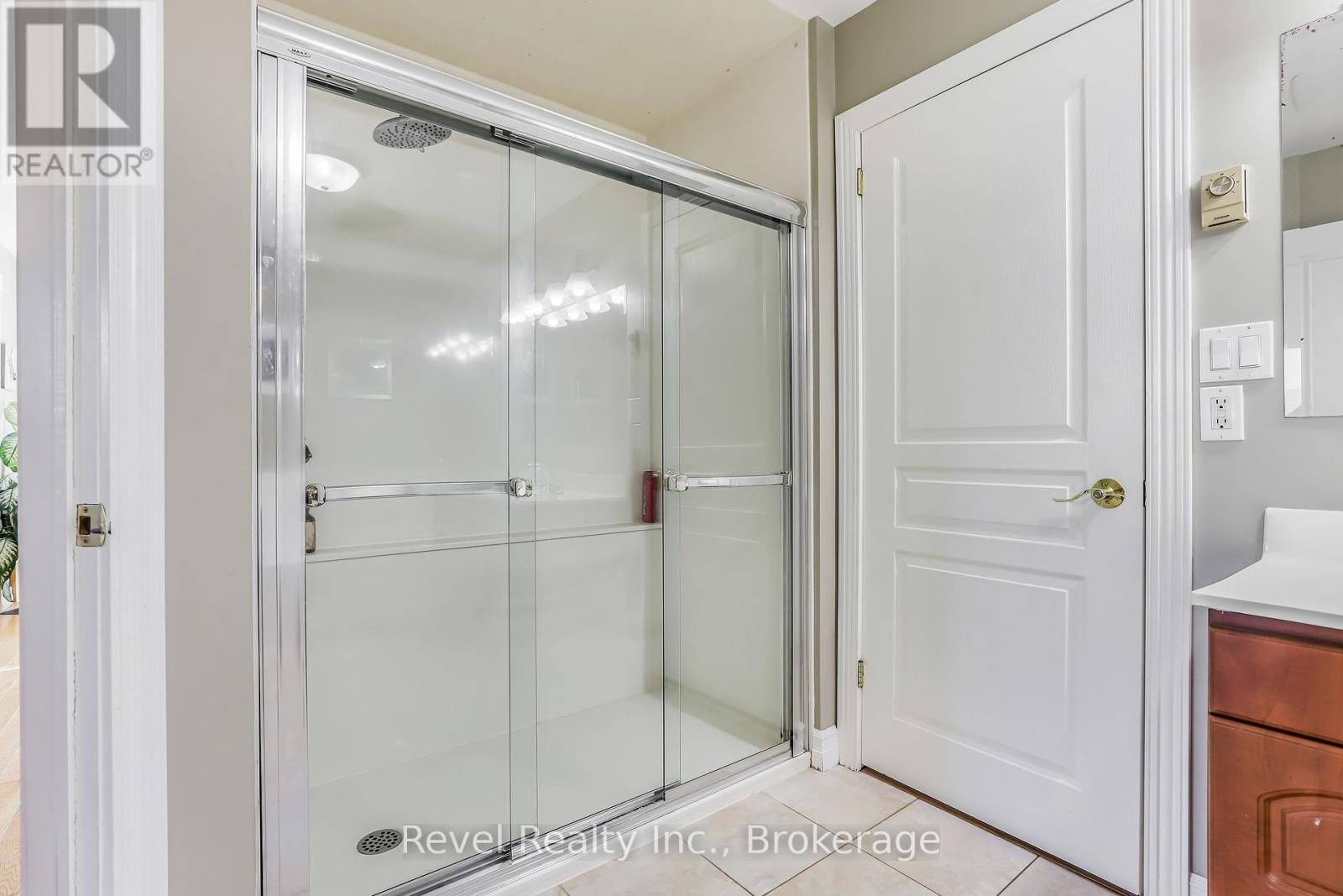 786 8th Street E, Owen Sound, Ontario  N4K 1L9 - Photo 28 - X12371080