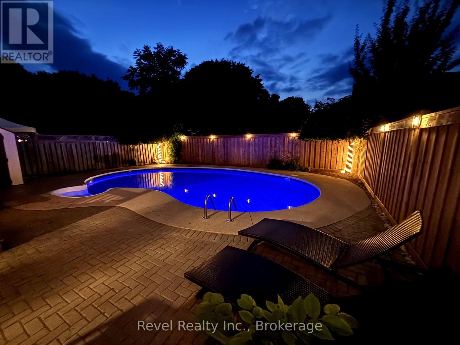 786 8th Street E, Owen Sound, Ontario  N4K 1L9 - Photo 46 - X12371080