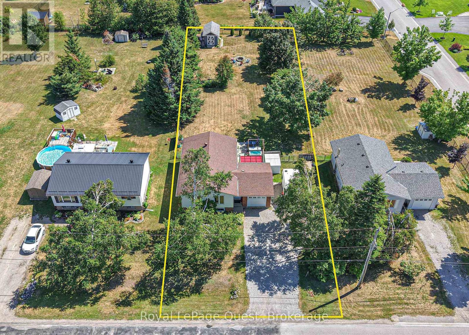 3945 13 Line N, Oro-Medonte, Ontario  L0K 1E0 - Photo 2 - S12371128