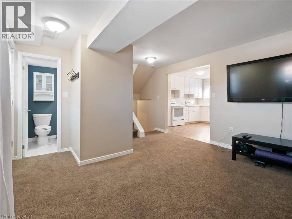 24 Gladys Avenue, Welland, Ontario  L3B 1G2 - Photo 17 - 40764744