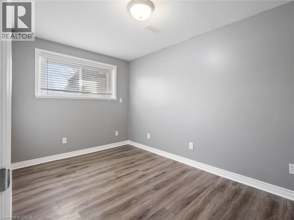 24 Gladys Avenue, Welland, Ontario  L3B 1G2 - Photo 18 - 40764744
