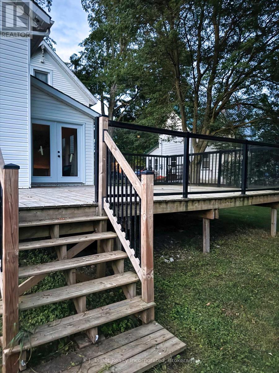 78 Dunedin Drive, Huron East, Ontario  N0G 1H0 - Photo 36 - X12371255