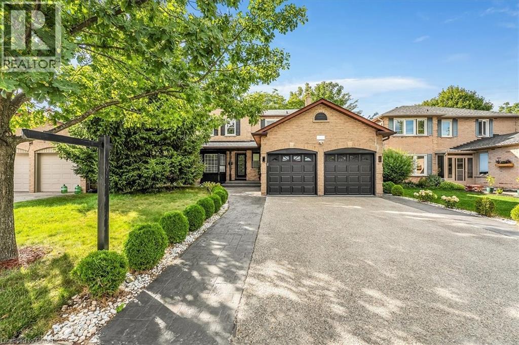 301 O'DONOGHUE Avenue, Oakville, Ontario