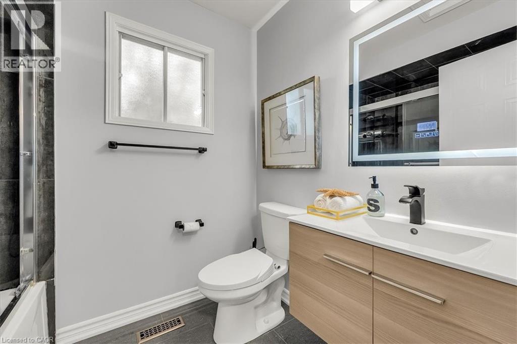 301 O'donoghue Avenue, Oakville, Ontario  L6H 3W5 - Photo 31 - 40764759