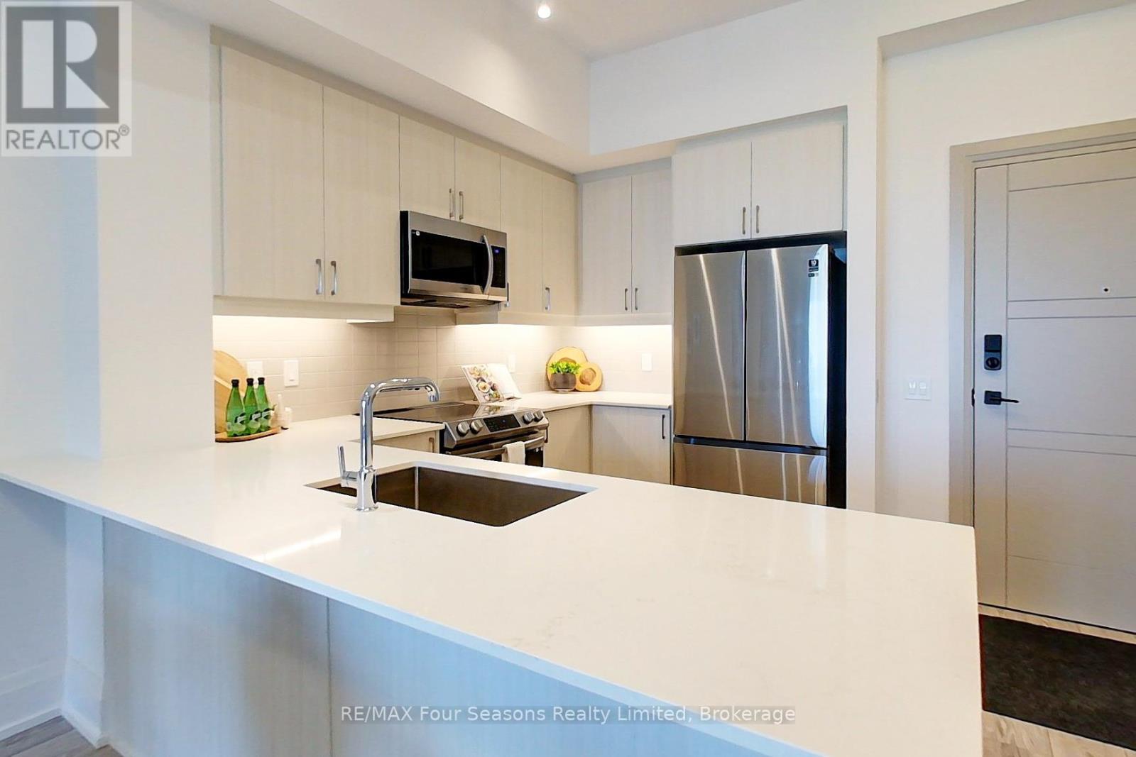 402 - 1 Hume Street, Collingwood, Ontario  L9Y 0X3 - Photo 14 - S12371300