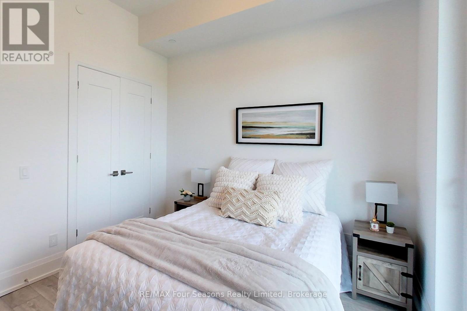 402 - 1 Hume Street, Collingwood, Ontario  L9Y 0X3 - Photo 18 - S12371300