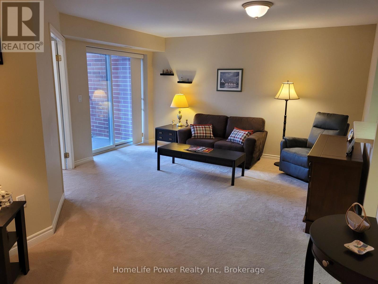 208 - 20 St George Street, Kitchener, Ontario  N2G 2S7 - Photo 11 - X12371312