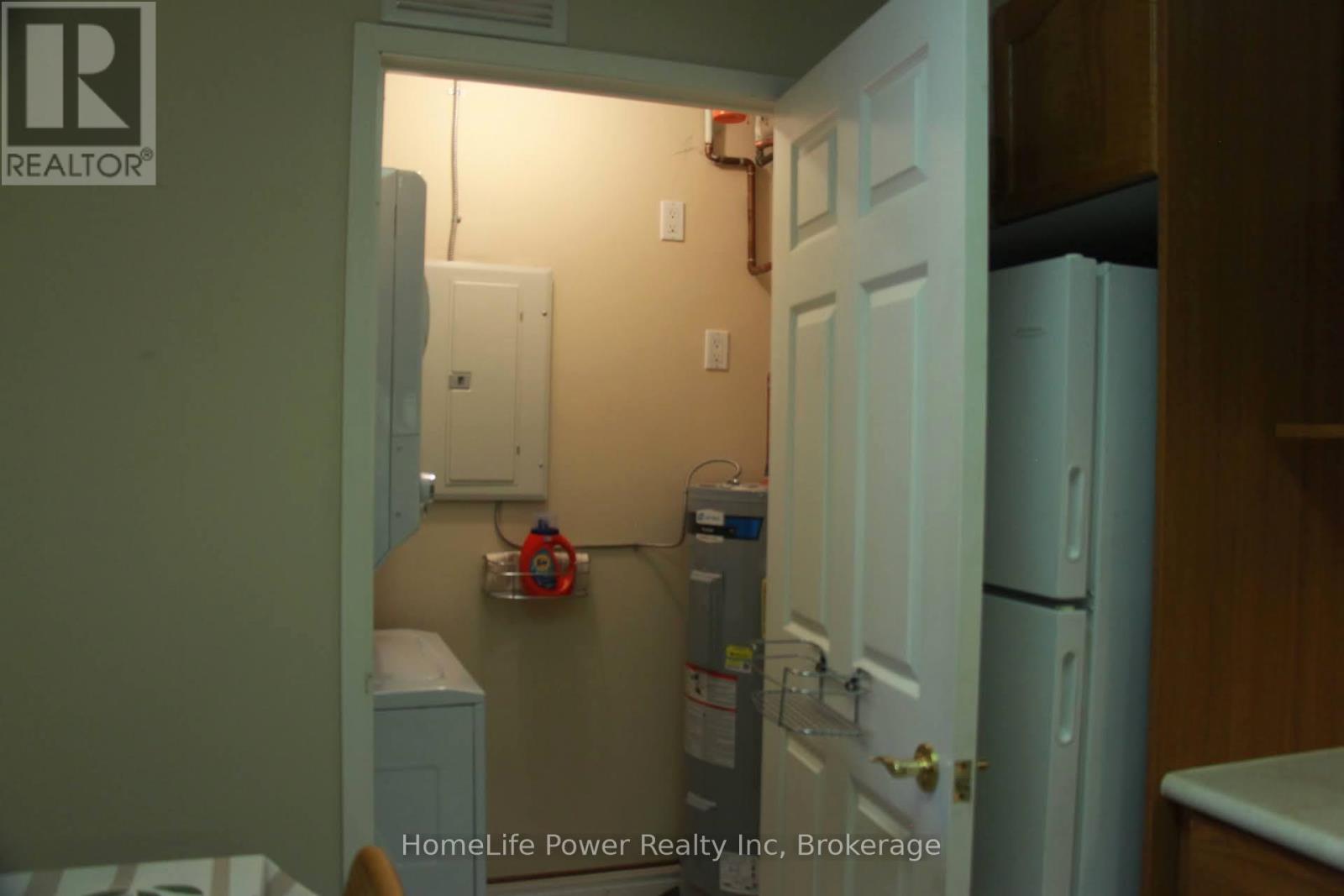 208 - 20 St George Street, Kitchener, Ontario  N2G 2S7 - Photo 23 - X12371312