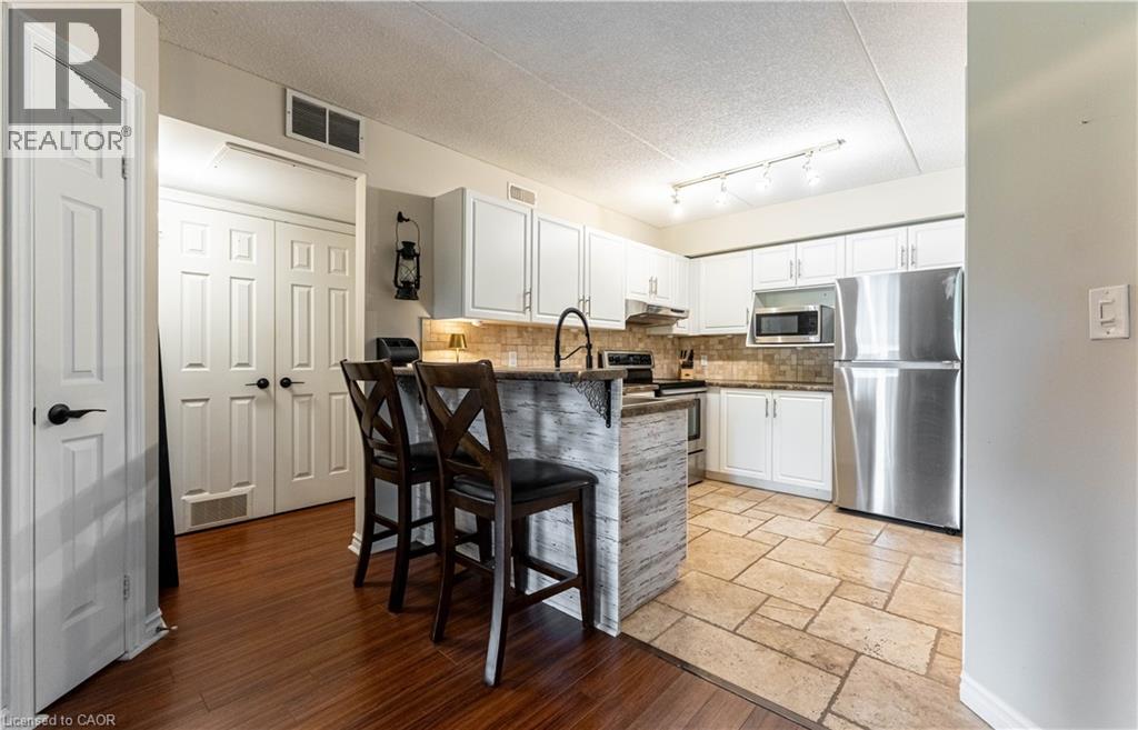 2020 Cleaver Avenue Unit# 207, Burlington, Ontario  L7M 4C2 - Photo 9 - 40763039