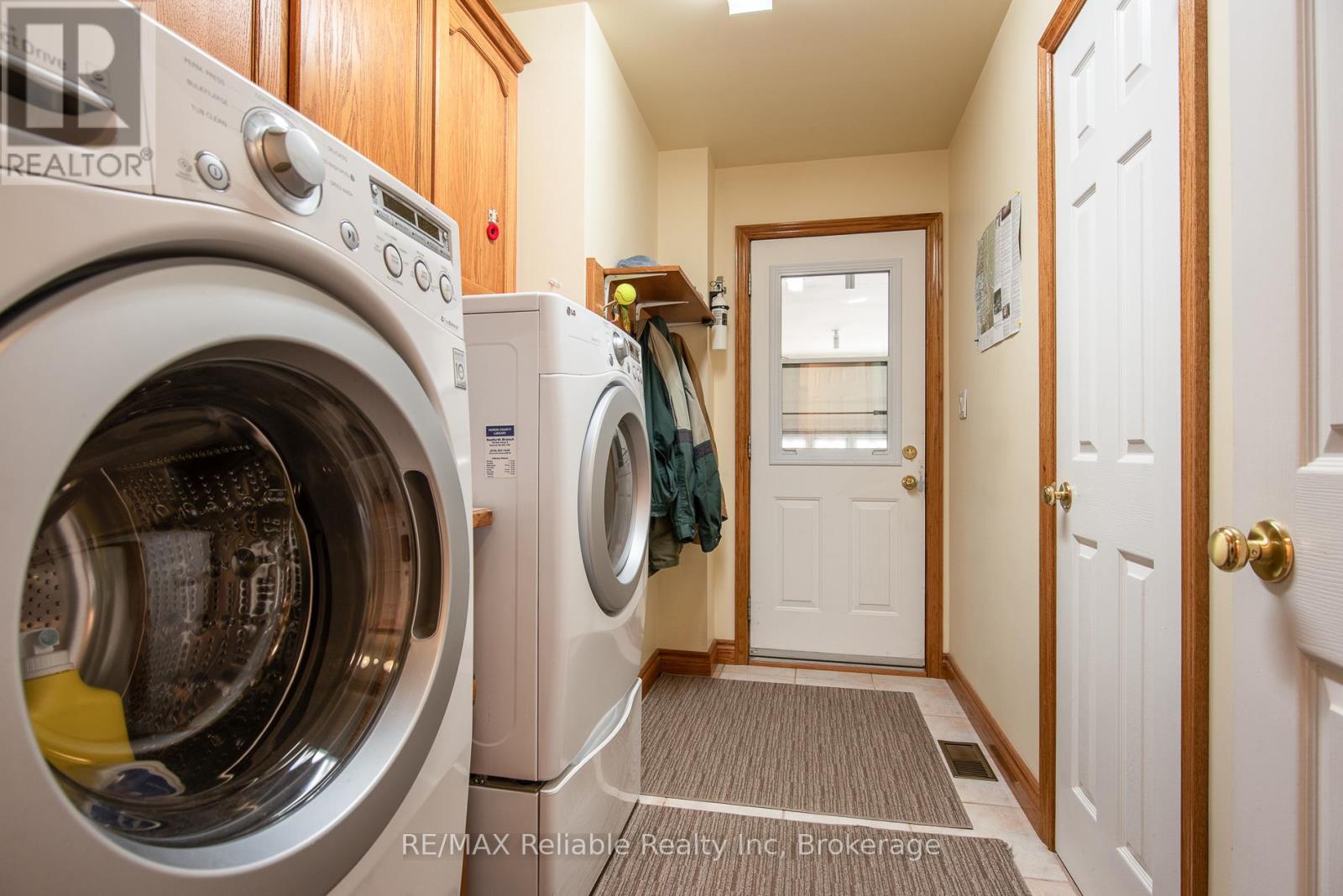 61 Church Street, Huron East, Ontario  N0K 1W0 - Photo 35 - X12371538