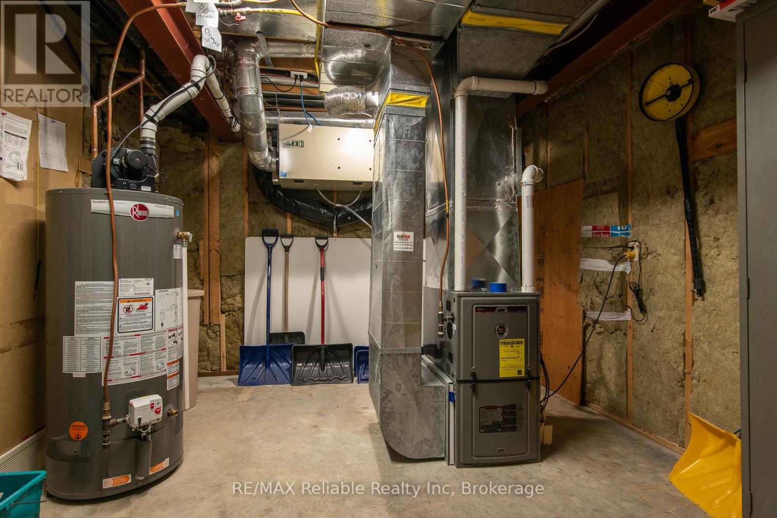 61 Church Street, Huron East, Ontario  N0K 1W0 - Photo 42 - X12371538